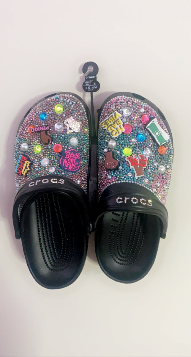 Bling-Bling Crocs – Hooked and Be